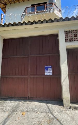 Casa à venda com 251m², 3 quartos e 4 vagas