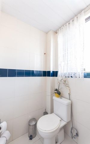 Casa à venda com 251m², 3 quartos e 4 vagasBanheiro