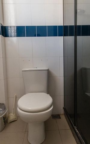 Casa à venda com 251m², 3 quartos e 4 vagasBanheiro Suíte 3
