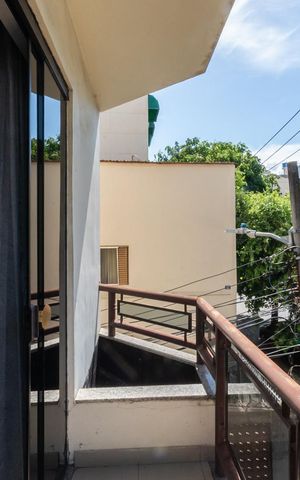 Casa à venda com 251m², 3 quartos e 4 vagasVaranda da Sala