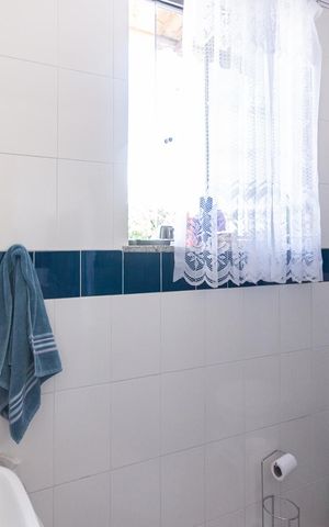 Casa à venda com 251m², 3 quartos e 4 vagasBanheiro Suíte 1