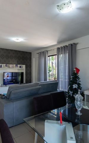 Casa à venda com 251m², 3 quartos e 4 vagasSala