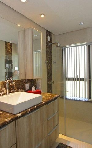 Casa à venda com 510m², 4 quartos e 3 vagas Casa à venda com 510m², 4 quartos e 3 vagasBanheiro 3