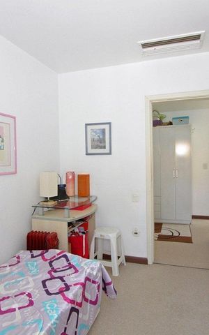 Casa à venda com 510m², 4 quartos e 3 vagas Casa à venda com 510m², 4 quartos e 3 vagasQuarto 3