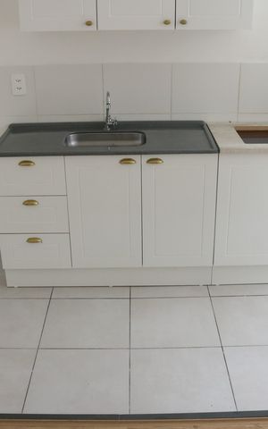 Apartamento à venda com 42m², 2 quartos e sem vagaCozinha e Área de Serviço