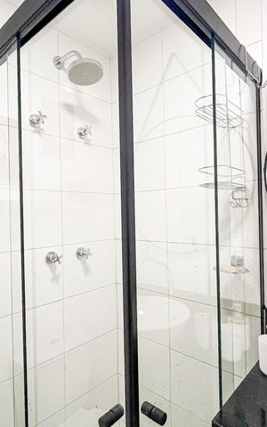 Apartamento à venda com 35m², 2 quartos e sem vaga Apartamento à venda com 35m², 2 quartos e sem vagaBanheiro
