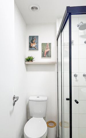 Apartamento à venda com 35m², 2 quartos e sem vaga Apartamento à venda com 35m², 2 quartos e sem vagaBanheiro
