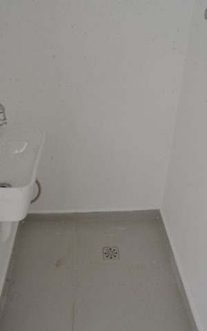 Casa à venda com 168m², 3 quartos e 2 vagasBanheiro de serviço