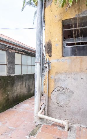 Casa para alugar com 100m², 2 quartos e sem vagaÁrea de Serviço