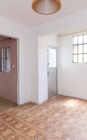 Casa para alugar com 100m², 2 quartos e sem vagaSala