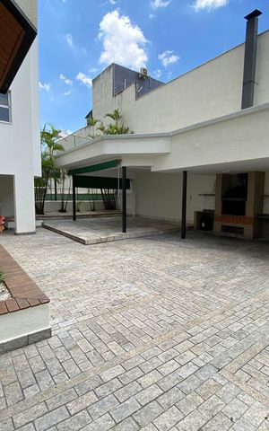 Apartamento à venda com 138m², 4 quartos e 2 vagas