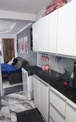 Apartamento à venda com 50m², 2 quartos e 1 vagaCozinha e Área de Serviço