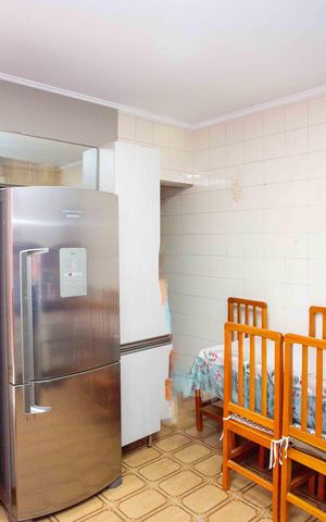 Casa à venda com 253m², 4 quartos e 3 vagasCozinha