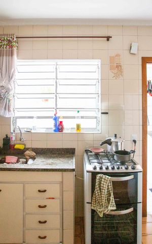 Casa à venda com 253m², 4 quartos e 3 vagasCozinha Casa 2