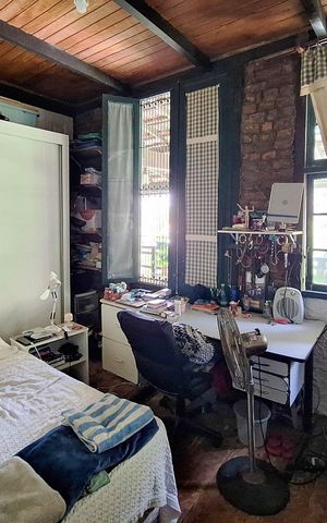 Casa à venda com 220m², 3 quartos e 2 vagas Casa à venda com 220m², 3 quartos e 2 vagasQuarto 1