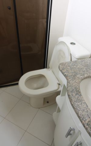 Apartamento à venda com 57m², 2 quartos e 1 vagaBanheiro do Quarto 2