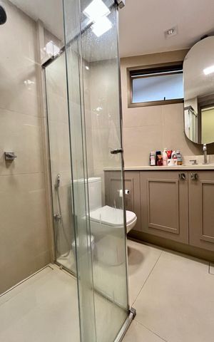 Apartamento à venda com 185m², 3 quartos e 2 vagas Apartamento à venda com 185m², 3 quartos e 2 vagasBanheiro