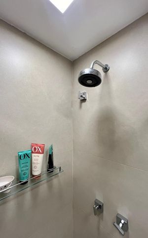 Apartamento à venda com 185m², 3 quartos e 2 vagas Apartamento à venda com 185m², 3 quartos e 2 vagasBanheiro