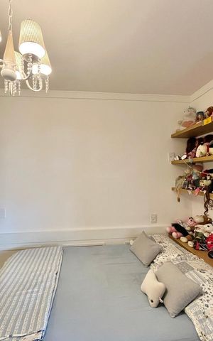 Apartamento à venda com 185m², 3 quartos e 2 vagas Apartamento à venda com 185m², 3 quartos e 2 vagasQuarto 1