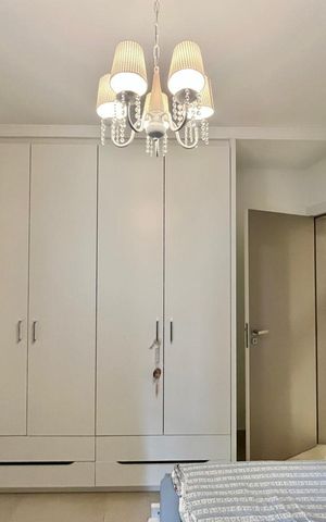 Apartamento à venda com 185m², 3 quartos e 2 vagas Apartamento à venda com 185m², 3 quartos e 2 vagasQuarto 1