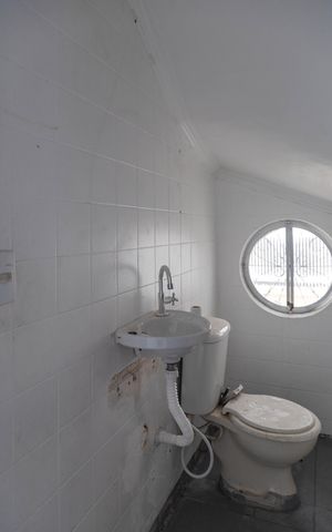 Casa para alugar com 150m², 3 quartos e 2 vagas Casa para alugar com 150m², 3 quartos e 2 vagasLavabo