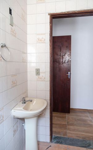 Casa para alugar com 150m², 3 quartos e 2 vagas Casa para alugar com 150m², 3 quartos e 2 vagasBanheiro do Quarto 1 Suíte