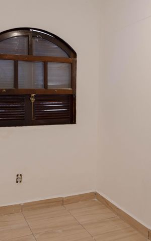 Casa para alugar com 150m², 3 quartos e 2 vagas Casa para alugar com 150m², 3 quartos e 2 vagasQuarto edicula