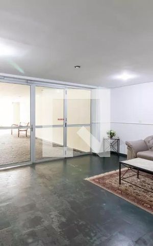 Apartamento à venda com 79m², 2 quartos e 1 vaga Apartamento à venda com 79m², 2 quartos e 1 vagaHall