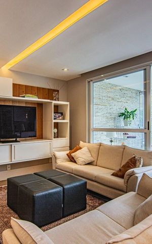 Apartamento à venda com 146m², 3 quartos e 2 vagas Apartamento à venda com 146m², 3 quartos e 2 vagasSala