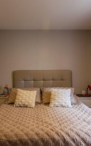 Apartamento à venda com 146m², 3 quartos e 2 vagas Apartamento à venda com 146m², 3 quartos e 2 vagasQuarto 1