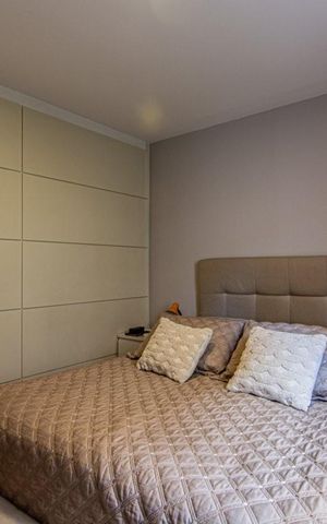 Apartamento à venda com 146m², 3 quartos e 2 vagas Apartamento à venda com 146m², 3 quartos e 2 vagasQuarto 1