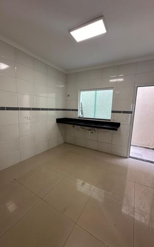 Casa à venda com 178m², 3 quartos e sem vaga