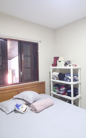 Casa à venda com 327m², 3 quartos e 3 vagasQuarto 1