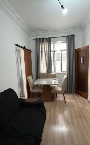Casa à venda com 50m², 2 quartos e sem vagaSala