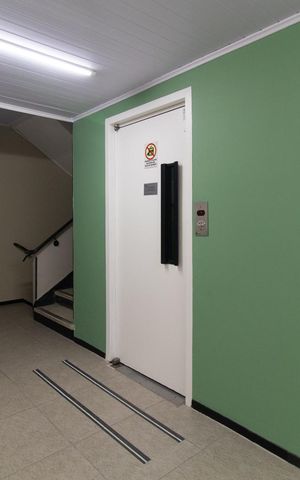 Apartamento à venda com 103m², 3 quartos e sem vagaHall social