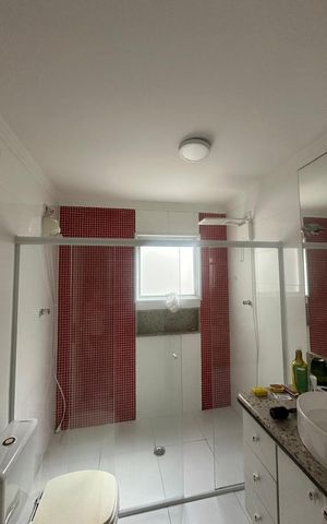 Casa à venda com 250m², 3 quartos e 2 vagasBanheiro