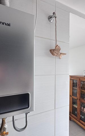 Apartamento à venda com 150m², 3 quartos e 2 vagas Apartamento à venda com 150m², 3 quartos e 2 vagasCozinha e Área de Serviço