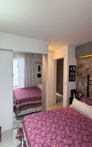 Apartamento à venda com 150m², 3 quartos e 2 vagas Apartamento à venda com 150m², 3 quartos e 2 vagasQuarto 1