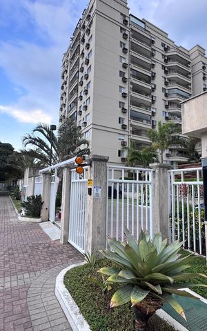 Apartamento à venda com 150m², 3 quartos e 2 vagas Apartamento à venda com 150m², 3 quartos e 2 vagasFachada