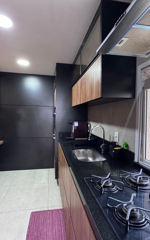 Apartamento à venda com 150m², 3 quartos e 2 vagas Apartamento à venda com 150m², 3 quartos e 2 vagasCozinha e Área de Serviço