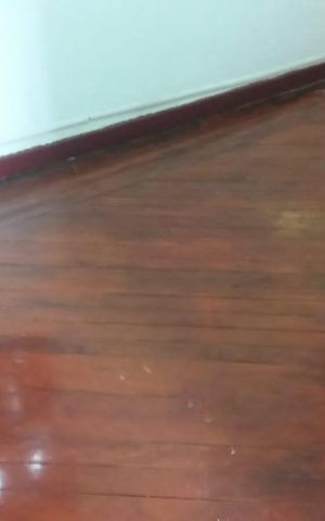 Casa à venda com 200m², 2 quartos e 4 vagas