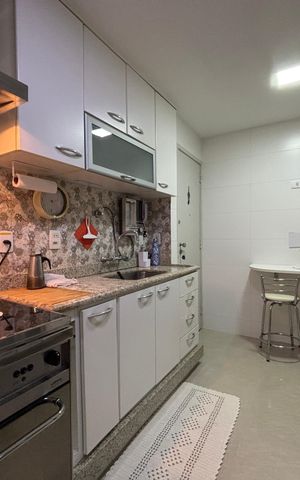 Apartamento à venda com 130m², 3 quartos e 1 vagaCozinha