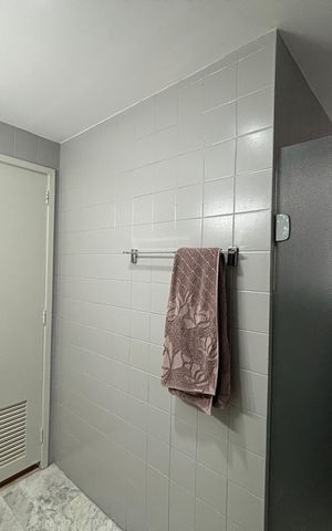 Apartamento à venda com 130m², 3 quartos e 1 vagaBanheiro social