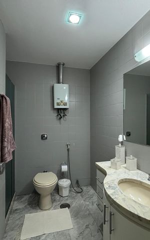 Apartamento à venda com 130m², 3 quartos e 1 vagaBanheiro social