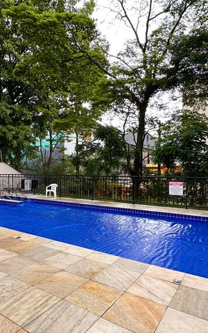 Apartamento à venda com 72m², 2 quartos e 2 vagasÁrea comum - Piscina