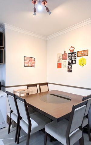 Apartamento à venda com 72m², 2 quartos e 2 vagasSala