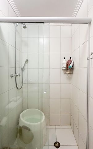 Apartamento à venda com 72m², 2 quartos e 2 vagasBanheiro Social