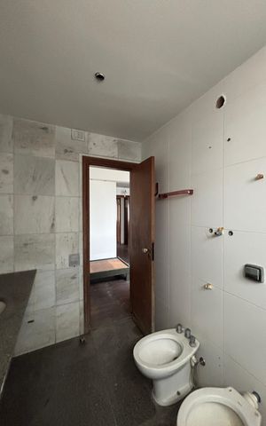 Apartamento à venda com 500m², 5 quartos e 3 vagas Apartamento à venda com 500m², 5 quartos e 3 vagasSuite 2