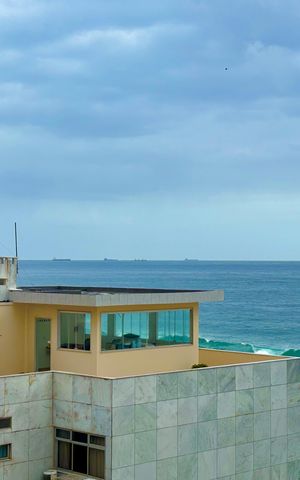 Apartamento à venda com 500m², 5 quartos e 3 vagas Apartamento à venda com 500m², 5 quartos e 3 vagasCobertura - vista para o mar
