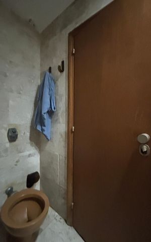 Apartamento à venda com 500m², 5 quartos e 3 vagas Apartamento à venda com 500m², 5 quartos e 3 vagasBanheiro social
